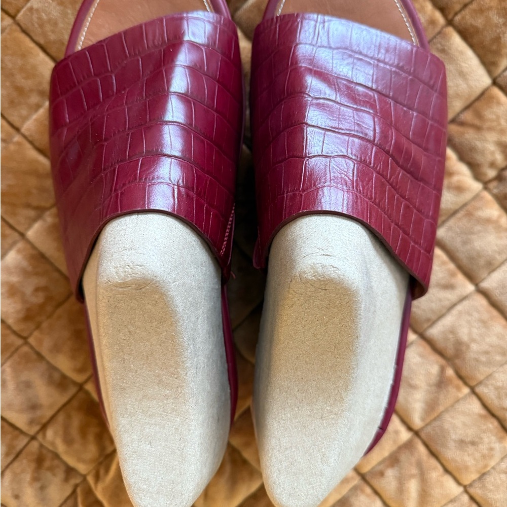 Fitflop Red Croc-Embossed Mules